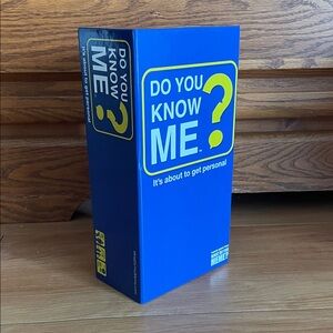 'Do You Know Me?' Card Game